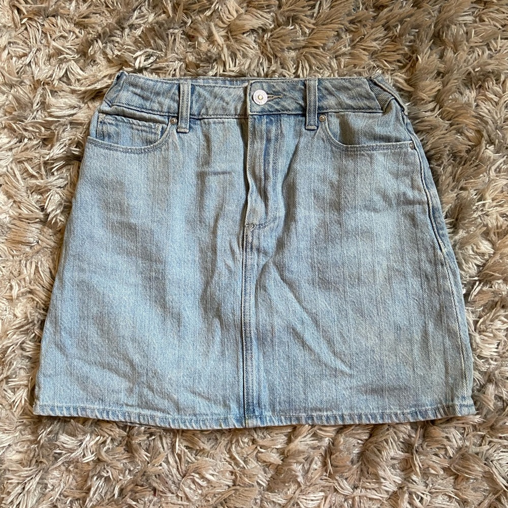 Sophisticated jean skirt!